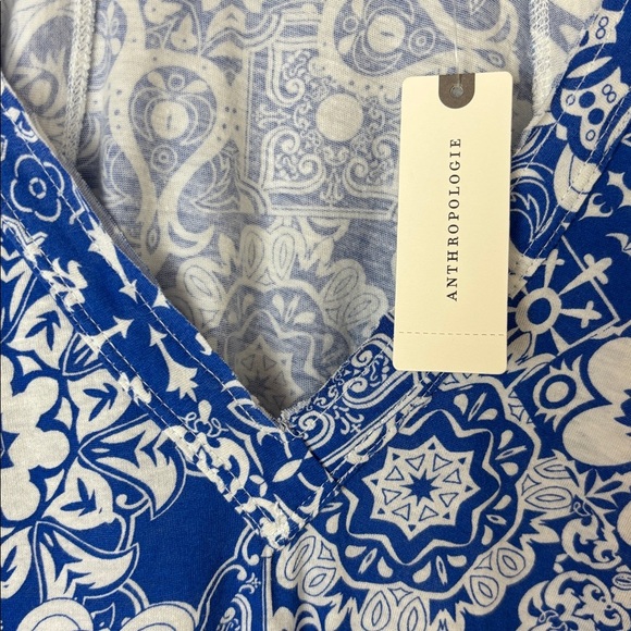 NWT Anthropologie Maeve Blue and White Floral T Shirt - M - Picture 5 of 10